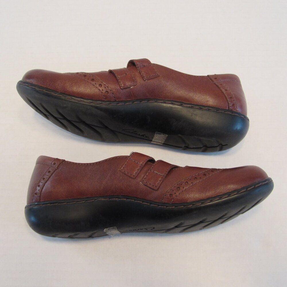 Clarks Bendables Slip On Mary Jane Double Buckle Leather Brown Shoes Size 6.5M - Picture 3 of 10